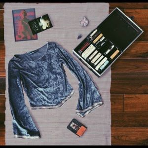 90s /or/ y2k 70s revival top